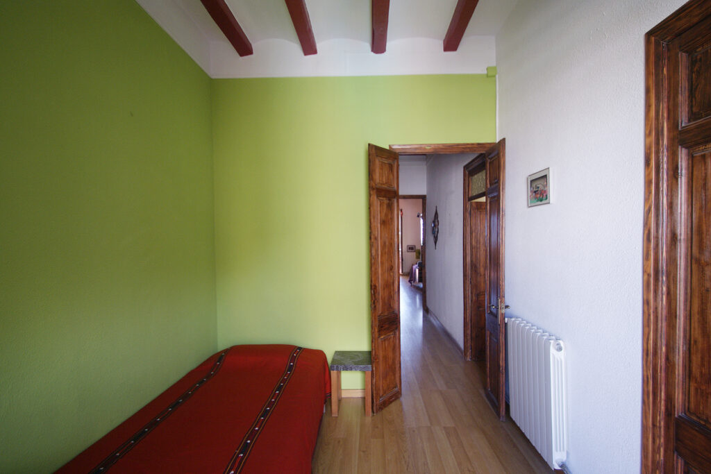 Un piso con preciosos elementos de origen en Sants, Barcelona