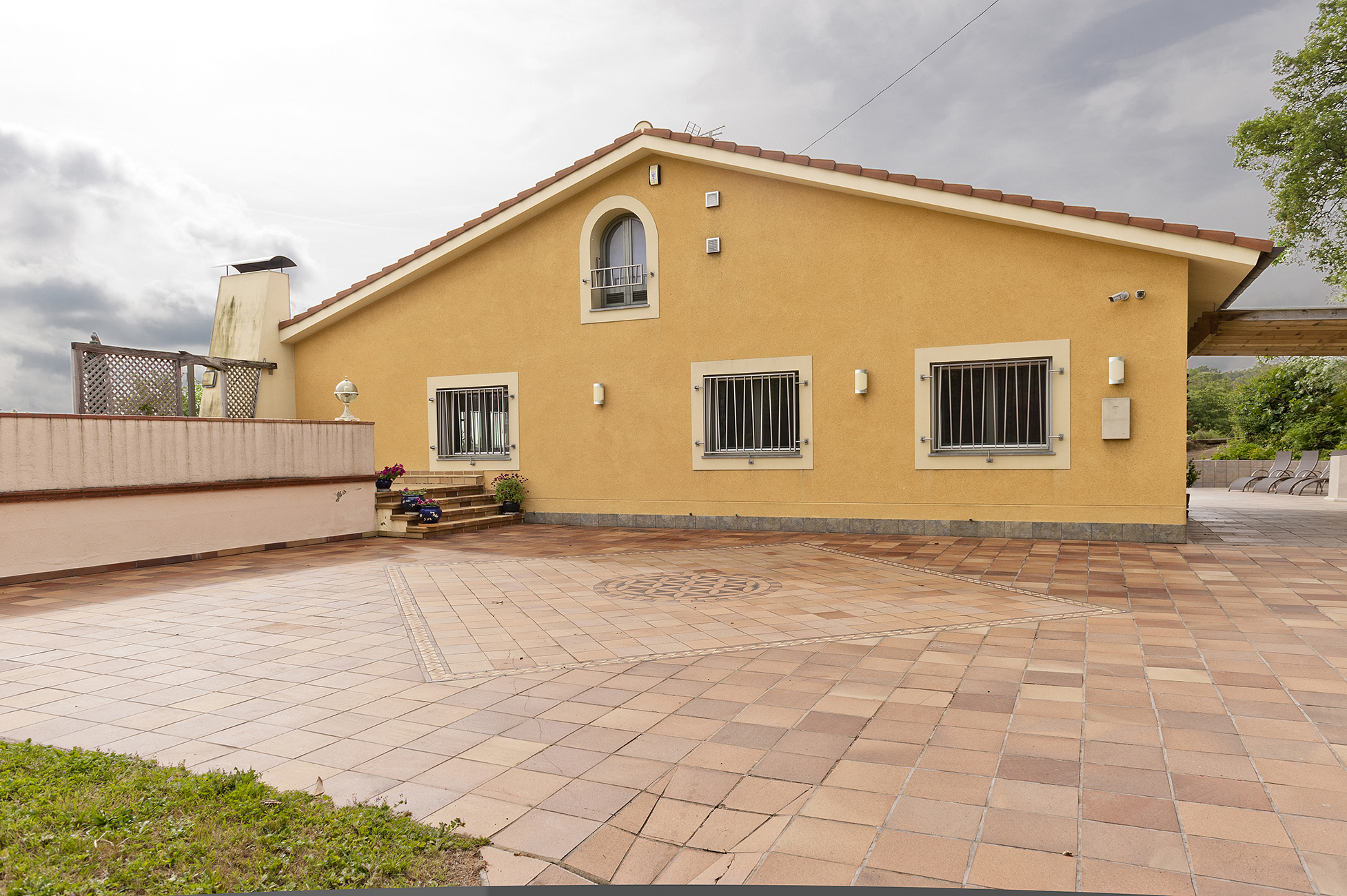 Finca rústica con 2 casas y 5 hectáreas de terreno en Pla de l’Estany