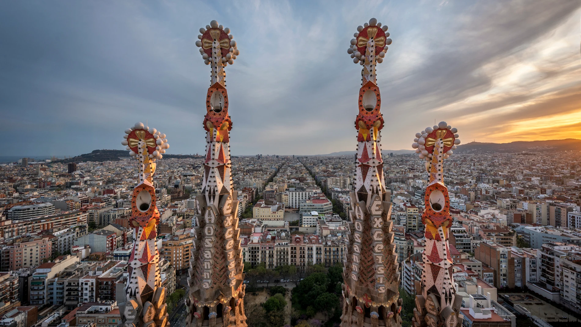 Sagrada Familia: el barrio que late más allá de la basílica de Gaudí