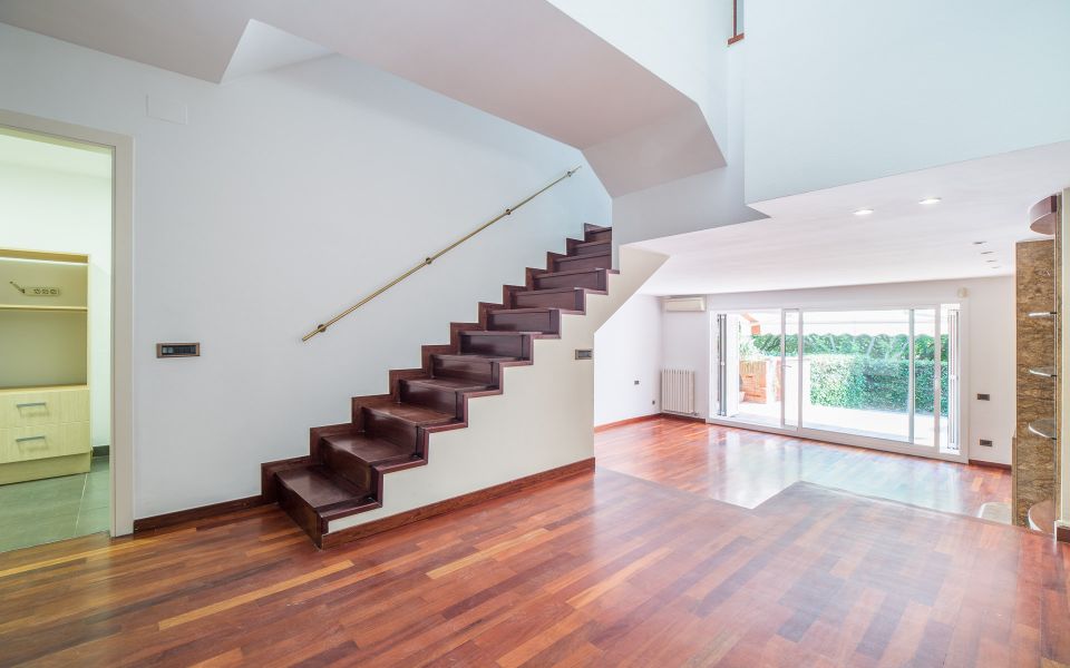 Semi Detached House With Pool In Sant Cugat Parc Central Monapart Sale And Rental Of Beautiful Homes