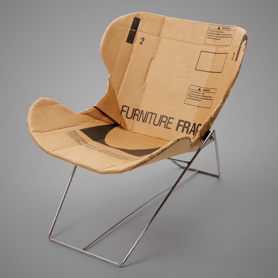 Butterfly chair hecha con cartón