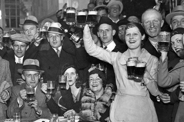 Speakeasy | Monapart